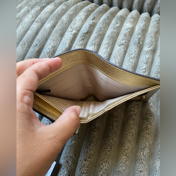 NWT Michael Kors gold wallet - Picture 8 of 12